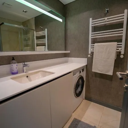 Elegant 2 1 In Sisli Prime Location *