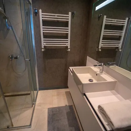 Elegant 2 1 In Sisli Prime Location * איסטמבול